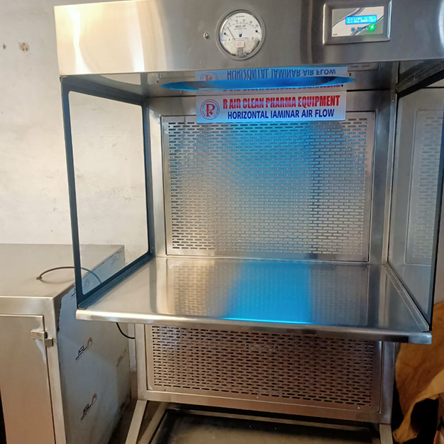 Horizontal-Laminar-Air-Flow